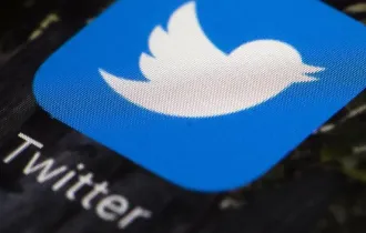 Фото: Илон Маск приобретает Twitter за $44 млрд