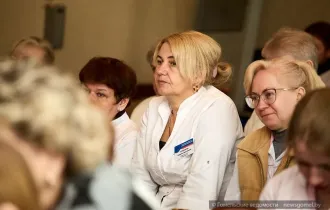 Фото: Елена Алексина встретилась с коллективом городской клинической поликлиники № 8