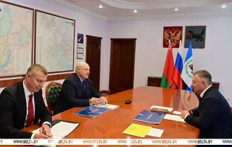 Фото: Александр Лукашенко провёл встречу с губернатором Иркутской области