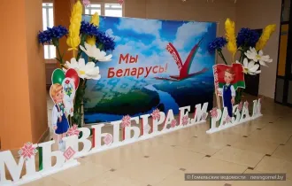 Фото: Досрочно проголосовал глава облизбиркома Пётр Кириченко в Гомеле