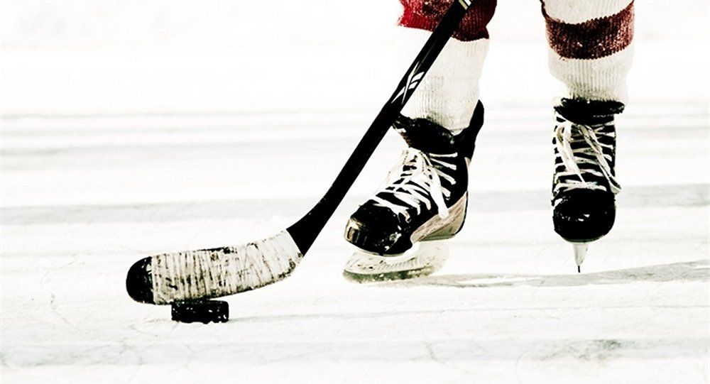 Фото: В Москве хоккеист умер во время матча