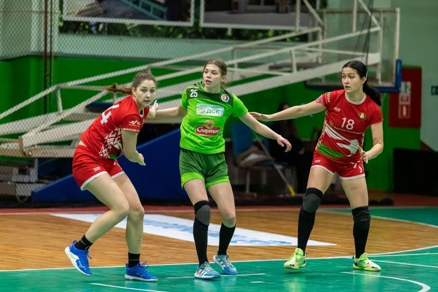 Фото: Женская команда по гандболу "Гомель" победила в первом этапе чемпионата Беларуси