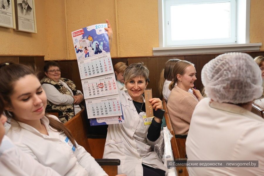 Фото: С призами и отличным настроением проходит подписка на "Гомельские ведомости"