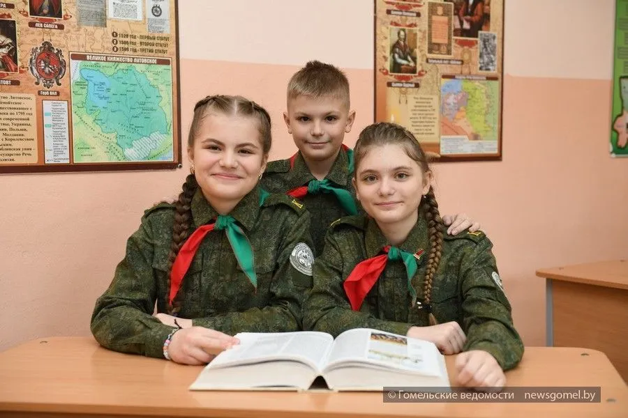 Фото: Жизнь удивительных детей Гомеля: кем мечтают стать тройняшки Музыченко