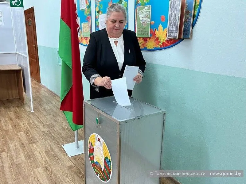 Фото: В единый день голосования свой выбор сделала заслуженный учитель Республики Беларусь Жанна Жадейко