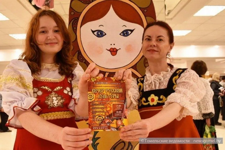 Фото: Очаровательный праздник «Вечер русской культуры» состоялся в Гомеле