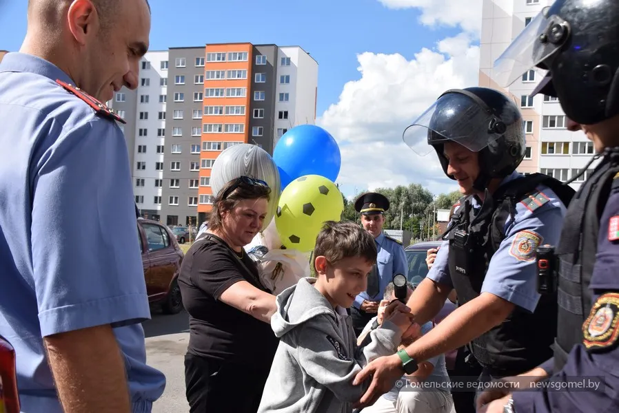 Подарок полицейскому, на день полиции - купить в «Подарках от Михалыча» с доставкой