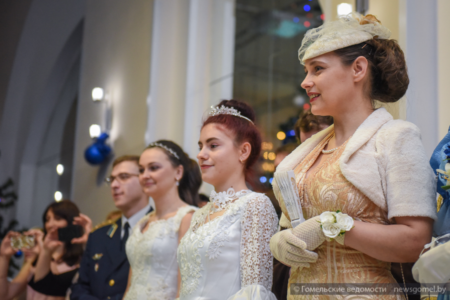 Рождественский бал православной молодежи прошёл в Гомеле